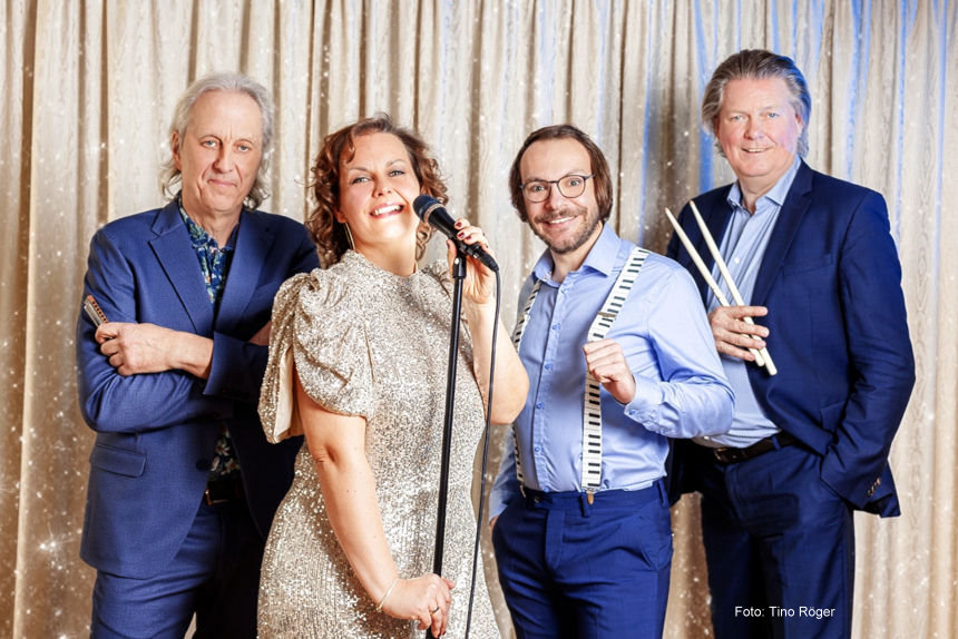 Mrs. King & Her Jewels